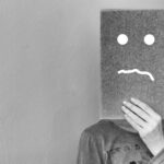 生きづらいのは「人が怖い」から？│原因と克服方法を体験談と心理パターンから解説