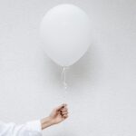 報われない努力の原因と、引き寄せの法則が叶わない理由とは。共通の原因、「執着」を手放す方法。