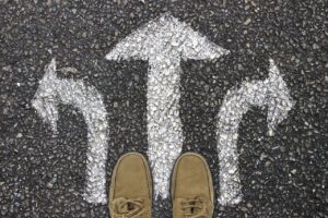 「自分で決められない」その原因とは?|「誰かの許可」がないと動けなくなる心理メカニズム